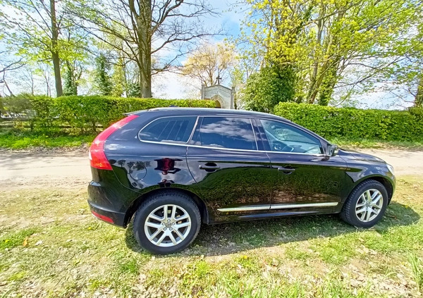 Volvo XC 60 cena 79000 przebieg: 280000, rok produkcji 2017 z Chojnice małe 497
